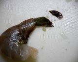 簡単！ピリ辛特製ソース☆殻ごとシュリンプ作り方1写真