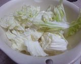 白菜と肉団子のトマト煮込み作り方1写真