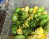 お弁当に！レンジで簡単枝豆コーンサラダ作り方2写真
