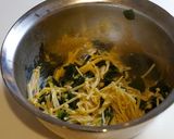 手軽に一品＊えのきとわかめの中華和え作り方4写真