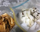大根切って合わせ調味料に入れる醤油漬け作り方4写真