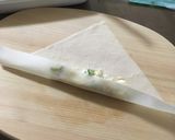 残ったポテトサラダを春巻きに(^_^)作り方3写真