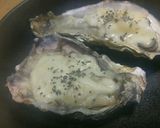 ☆殻付き牡蠣でグラタン風☆作り方4写真