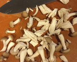かつおだし香る かぶときのこの味噌汁。作り方3写真