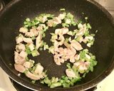 大根と鳥もも肉のスープ♪柚子胡椒風味作り方3写真
