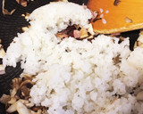 柚子胡椒好きさんへ！柚子きのこの焼き飯作り方5写真