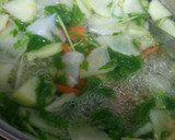ほっこり。大根と豆苗と油揚げの味噌汁作り方4写真
