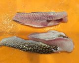 オコゼの唐揚げと揚げ豆腐 骨せんべい添え作り方4写真