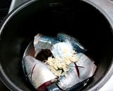 炊飯器で♪骨もやわらかサバの味噌煮作り方1写真