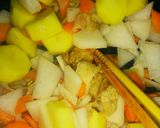簡単！たっぷり野菜と厚揚げのチゲ煮込み作り方5写真
