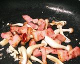 ベーコンとしめじのペペロン丼〜温玉のせ〜作り方5写真