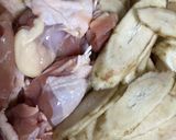 簡単な鶏肉とゴボウ白滝煮込み作り方1写真