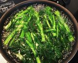 簡単！クセになる！菜の花の豚巻き☆作り方3写真