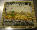 簡単酢飯と缶詰のもてなしのり巻き作り方4写真
