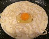 うどんで作る！釜玉めんたいカルボナーラ作り方3写真