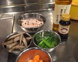 シャキシャキれんこんと野菜のははつゆ炒め作り方1写真