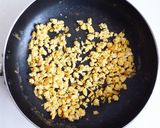 そぼろと桜でんぶの三色丼作り方2写真
