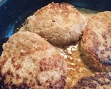 ソースが絶品【目玉焼き煮込みハンバーグ】作り方13写真