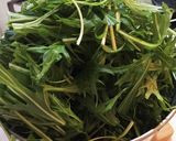 お値打ち牛肉と水菜の煮物作り方1写真