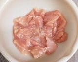 鶏胸肉とれんこんのみそ豆板醤炒め作り方1写真