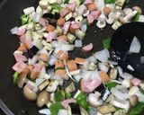 バタ−醤油ソース♡たっぷり野菜オムライス作り方3写真
