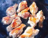 おつまみにも☆手羽元開きでガリバタチキン作り方3写真