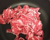 パパも子供も満足、牛肉のカレー味炒め作り方1写真
