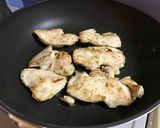 鶏むね肉のマスタードクリームソース♡作り方3写真