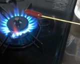 ドライソーセージの炙り焼き作り方2写真