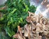 春菊と舞茸の磯風味和え作り方3写真