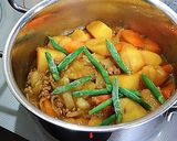 ほっこり美味しい✿カレーひき肉じゃが作り方5写真
