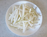 大根の皮のかき揚げ作り方1写真