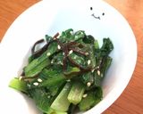 簡単副菜　小松菜の塩昆布あえ作り方3写真