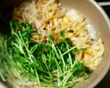 卵 ツナ入り☆もやし 豆苗 キムチ炒め♡作り方5写真