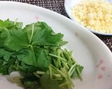 香ばしく★旨いッ【揚げ玉と三葉の味噌汁】作り方1写真