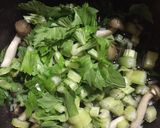 さんま缶で嫌いなセロリの葉っぱ料理作り方1写真