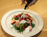 苺とクレソンのカプレーゼ作り方7写真