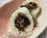 黒にんにくで焼きおにぎり♡作り方4写真