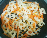 簡単!!鶏挽き肉と蓮根のきんぴら作り方3写真