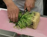 豆苗ともやしのチャンプルー作り方1写真