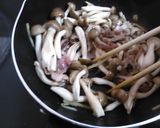 豚と白菜としめじの炒め物作り方3写真