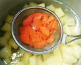 そぼろ入りポテトサラダ作り方1写真