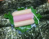 節分弁当 おにぎらずのソーセージ鬼くん作り方2写真