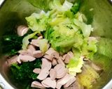 菜の花 キャベツ ソーセージの和風サラダ作り方2写真