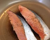 フライパンでふっくら〜☆ 焼き鮭の焼き方作り方2写真