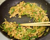 簡単♡豚肉と玉ねぎの春巻き♪作り方4写真