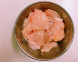 鶏むね肉でやわらか、甘辛タレの唐揚げ♡作り方3写真