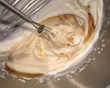 うすくち醤油カラメルのシフォンケーキ作り方68写真