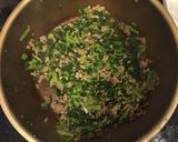 簡単 カブの葉っぱと挽き肉の炒めもの。作り方7写真