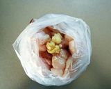 簡単節約☆鶏胸肉の揚げない麺つゆ唐揚げ。作り方3写真